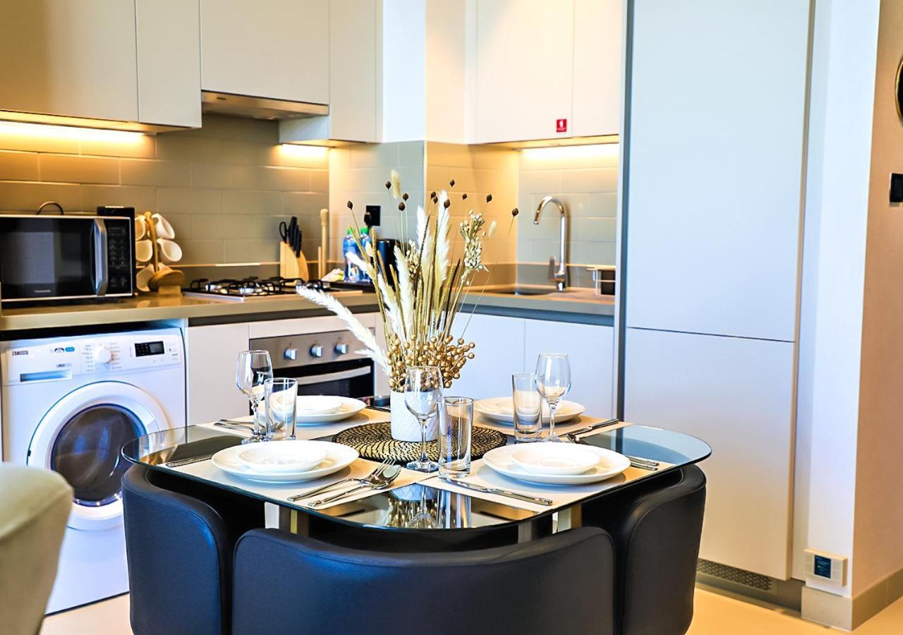 Stay By Latinem Luxury 2Br Holiday Home Cv B1309 Near Burj Khalifa Ντουμπάι Εξωτερικό φωτογραφία